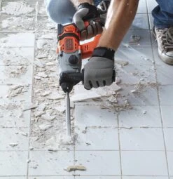 Black & Decker BLACK+DECKER BCD900E2K-QW Boorhamer - 18V - Incl. 2 Accu's, Lader En Koffer -Black & Decker 1161x1200 1