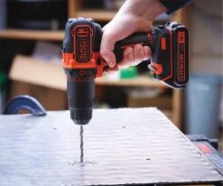 Black & Decker BLACK+DECKER BDC718AS2F-QW Klopboormachine - 18V - Incl. 2 Accu’s - 80 Accessoires -Black & Decker 1200x1002