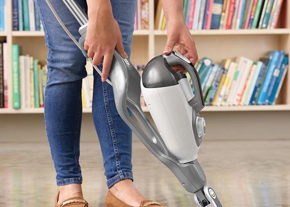 Black & Decker BLACK+DECKER BHSM168D-QS Steam-Mop - 1600W - Met Deltavoet En 8 Accessoires 5 Black & Decker BLACK+DECKER BHSM168D-QS Steam-Mop - 1600W - Met Deltavoet En 8 Accessoires - Afbeelding 3