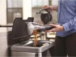 Black & Decker BLACK+DECKER DVA320J - Kruimeldief -Black & Decker 1200x904 1