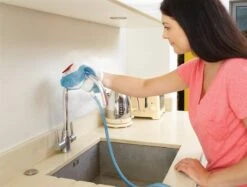 Black & Decker BLACK+DECKER BHSM168DSM-QS Stoomreiniger - 1600W - Met SteaMitt, Deltavoet En 13 Accessoires -Black & Decker 1200x909