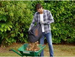 Black & Decker BLACK+DECKER BEBLV300SB-QS Bladblazer - 404 Km/u - 3000W - Zuig-/blaasfunctie - Gesnoerd -Black & Decker 1200x910