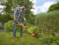 Black & Decker BLACK+DECKER BESTA525-QS Grastrimmer - 450W - 25cm - Gesnoerd 11 Black & Decker BLACK+DECKER BESTA525-QS Grastrimmer - 450W - 25cm - Gesnoerd -Black & Decker 1200x925