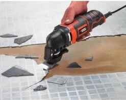 Black & Decker BLACK+DECKER MT300KA-QS Multitool - Oscillerend - 300W - Incl. Koffer En 11 Accessoires -Black & Decker 1200x954