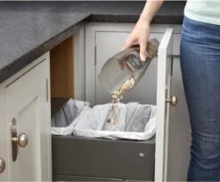 Black & Decker BLACK+DECKER NVC215W - Kruimeldief - Ijsblauw -Black & Decker 1200x992 1